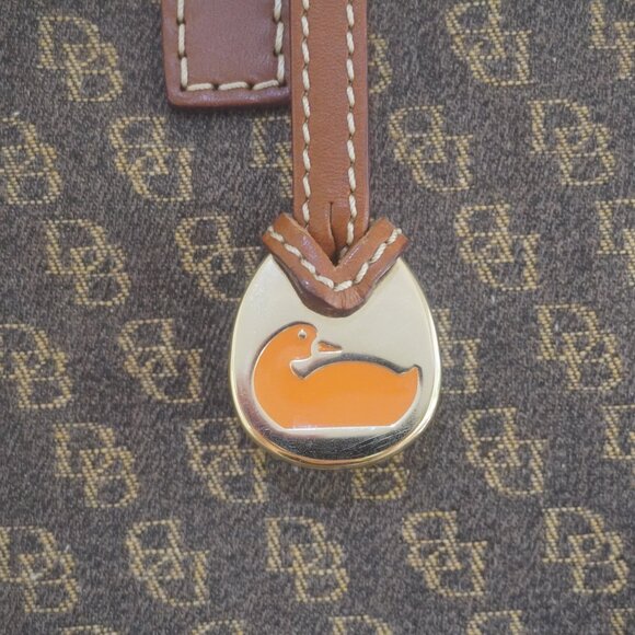 Classic Vintage Dooney & Bourke Monogram Tote - Excellent Condition! - Picture 13 of 16